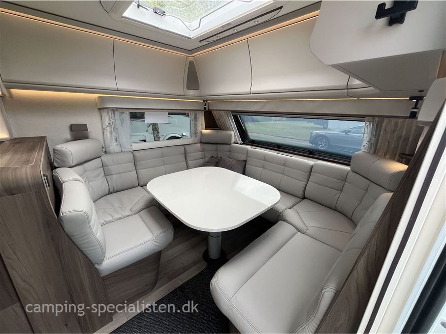 Kabe Royal 600 CXL/KS